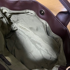 ショルダーバッグ　カーキの画像