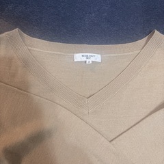 NATURAL BEAUTY BASIC ベージュ ニット Mサイズの画像