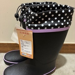 新品タグ付き　冬用　防滑長靴　21センチの画像