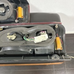 【ジャンク/クラック有】汎用 テールランプ 左右セット フルLED テールライトの画像