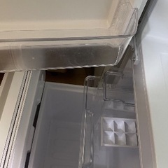 🟦冷蔵庫番号59 SHARP 2021年製【152ℓ】大阪府内全域配達無料 保管場所での引取は値引きしますの画像