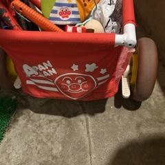 アンパンマン三輪車の画像