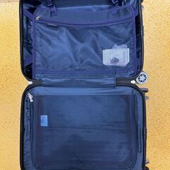 キャリーケースの画像