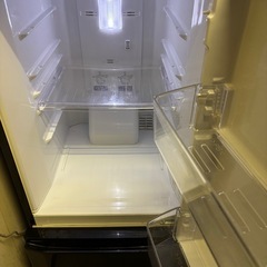 MITSUBISHI 冷蔵庫　
ブラックの画像