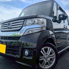 月々1.2万円〜分割払い可❗️ 車検2年付き！【名義変更代込み】大人気☆ホンダ N-BOXカスタム☆ステアリングスイッチ付き☆Bluetooth対応ナビ付き☆走行中DVD見れます☆ETC付き☆便利なバックカメラ付き☆スライドドア☆純正アルミ☆ドラレコ付き☆スマートキー☆フルオートエアコン☆事故歴修復歴なし☆そのまま乗って帰れます❗️の画像