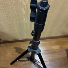 綺麗な三脚の画像