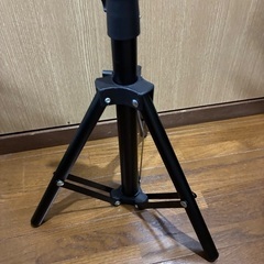 綺麗な三脚の画像