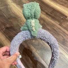 ユニバ　恐竜カチューシャの画像