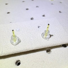 ゴールド 石付き ピアス まとめての画像