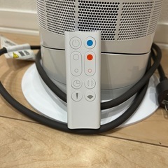 Dyson AM09 hot&cool セラミックファンヒーターの画像