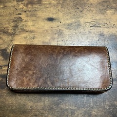 SAADビーズ刺繍 レザー長財布の画像