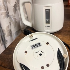 タイガー 電気ケトル0.8Lの画像