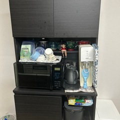 食器棚　受渡者決定の画像