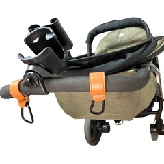 【ドリンクホルダー付き】joie ベビーカー ライトトラックス 3輪 ベビーカーの画像