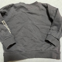 【決定】ブランシェス　90cm 黒色トレーナーの画像