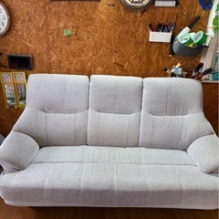 K2012 ソファー ３人掛け グレー 使用感有の画像