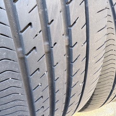 プリウス　サマーたいやタイヤの画像