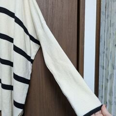 【Bou Jeloud】ブージュルード ドルマンスリーブ デザインニット 配色ボーダーニットの画像