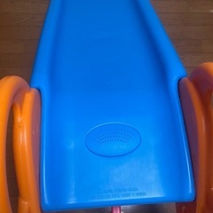 折りたたみロング滑り台の画像