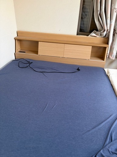 ダブルベットマットレス付き