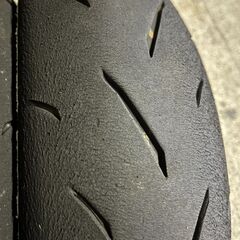 TT93GP-PRO 中古タイヤの画像