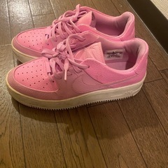 Nike Air max pinkの画像