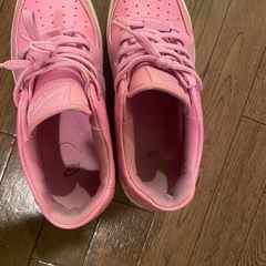 Nike Air max pinkの画像