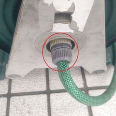 【無料】不要になった散水ホースリール差し上げます。の画像