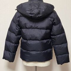 アルマーニジュニア ダウン Armani Teen 10A イーグルマーク ロゴの画像