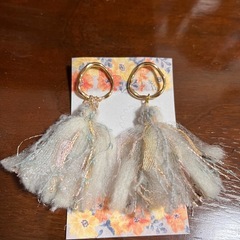 ハンドメイドピアス【未使用】の画像