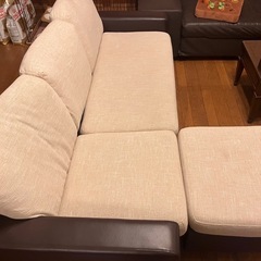 名東区藤森　ソファの画像