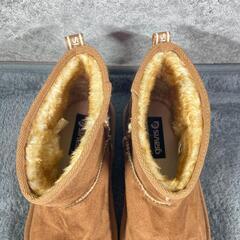 gravis（21cm）ムートンブーツ☘️キッズ/ユニセックス/グラビスの画像