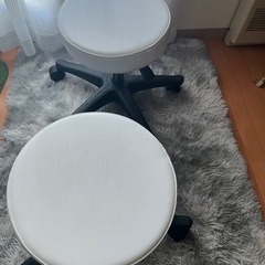 キャスター付き　高さ調整可
の画像