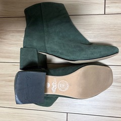 タイトル 深緑スエード レディースショートブーツ／サイドジップデザインの画像