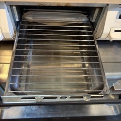 リンナイ「温度調節機能付き」 幅約60cm 片面焼グリル 左強火力 都市ガス用 ガスコンロ KG64TW2L/13A ピュアベージュの画像