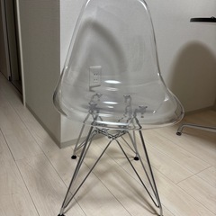 ダイニングテーブル、ダイニングチェアの画像