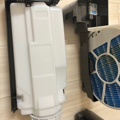 加湿空気清浄機　SHARP KC-G50-Hの画像