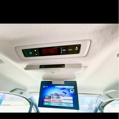 9年まで車検❤︎【家族に大人気！ファミリーカー】◆ トヨタ VOXY ハイブリッドの画像