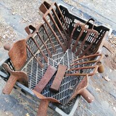 アンティーク？農機具の画像