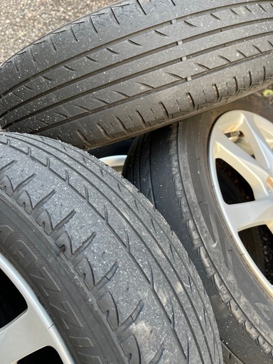 ダイハツ　純正　タイヤ付きホイール