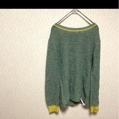 ②冬物の服の画像