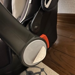 ママズキャリー　チャイルドシート　新生児【汚れあり】の画像