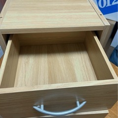 収納ボックスの画像