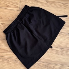 shein 完売品　カーゴスカート　ブラック　Mの画像