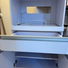 【取引者様決定しました】キッチンカウンター レンジ台 食器棚 の画像