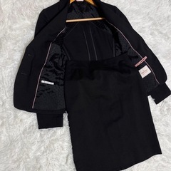 洋服の青山のスーツ上下の画像