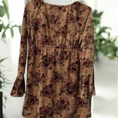 L'EST ROSE レストローズ　フレア袖ローズ柄リボンフリルカットソーの画像