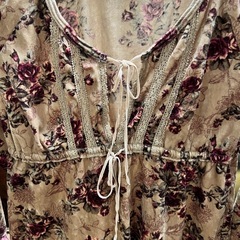 L'EST ROSE レストローズ　フレア袖ローズ柄リボンフリルカットソーの画像