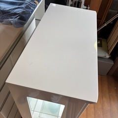 💥福岡市東区配送設置無料🌈　ニトリ コレクションボード ガラスショーケースの画像