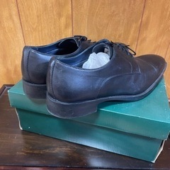 ビジネスシューズ　革靴　合皮　夏の蒸れ防止タイプの画像